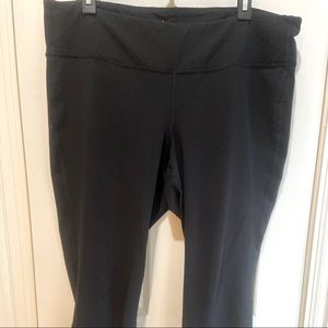 Old Navy compression capris XXL